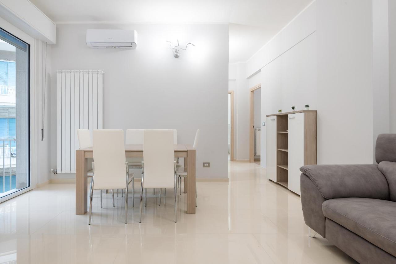 Modern Flat 250 Mt From The Sea - Albissola Marina 아파트 외부 사진