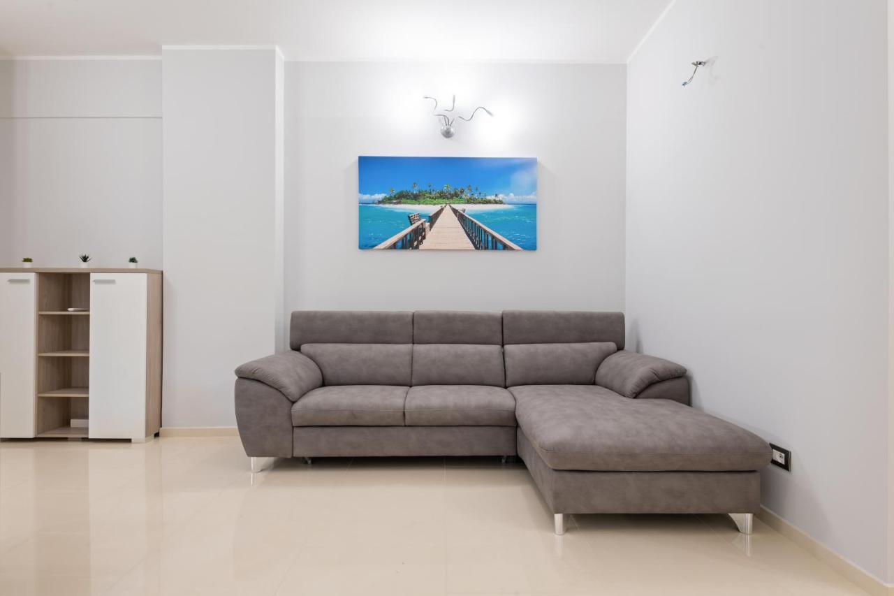 Modern Flat 250 Mt From The Sea - Albissola Marina 아파트 외부 사진
