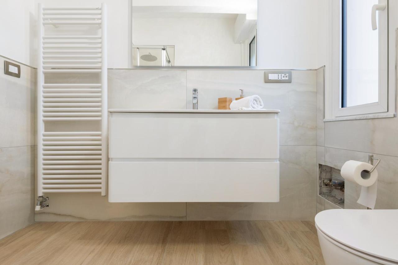Modern Flat 250 Mt From The Sea - Albissola Marina 아파트 외부 사진